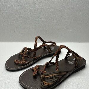 Braided Earthy Brown green yellow orange lace. Like new Size 7 Sandals